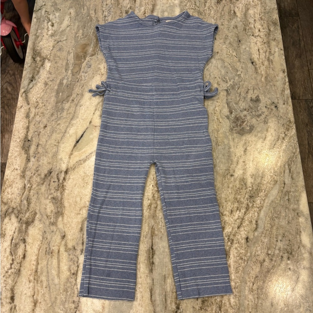 Vignette jumpsuit with long pants